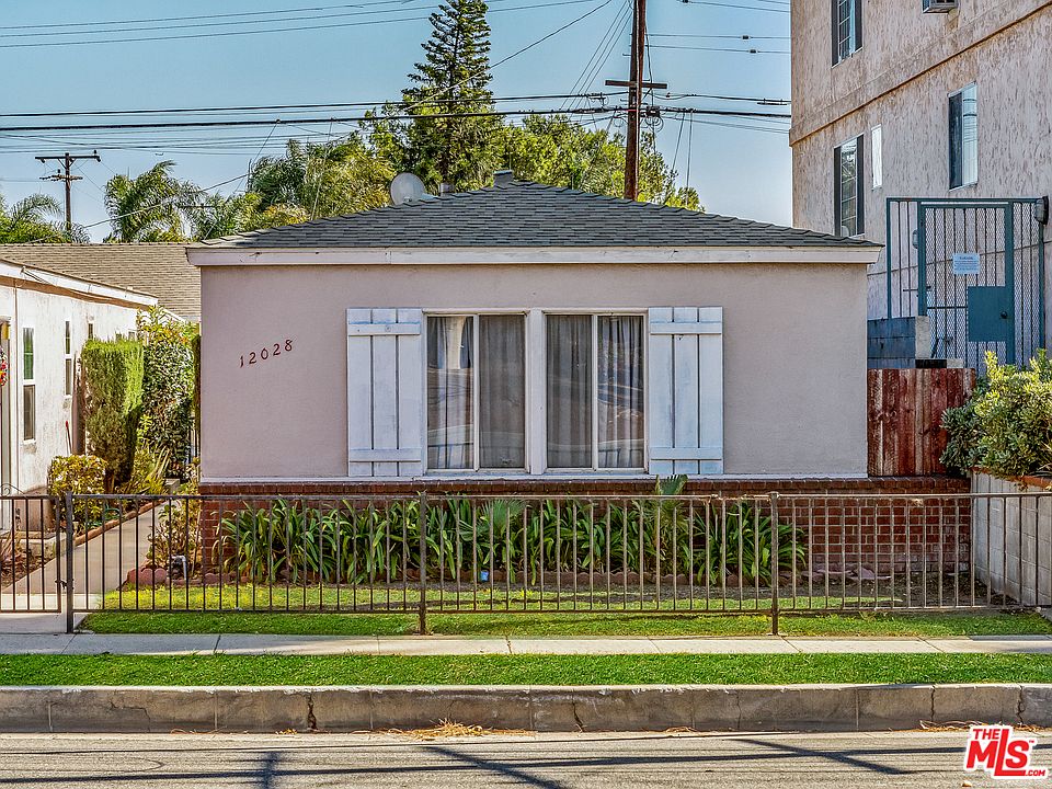 1st image of 12028 Culver Blvd