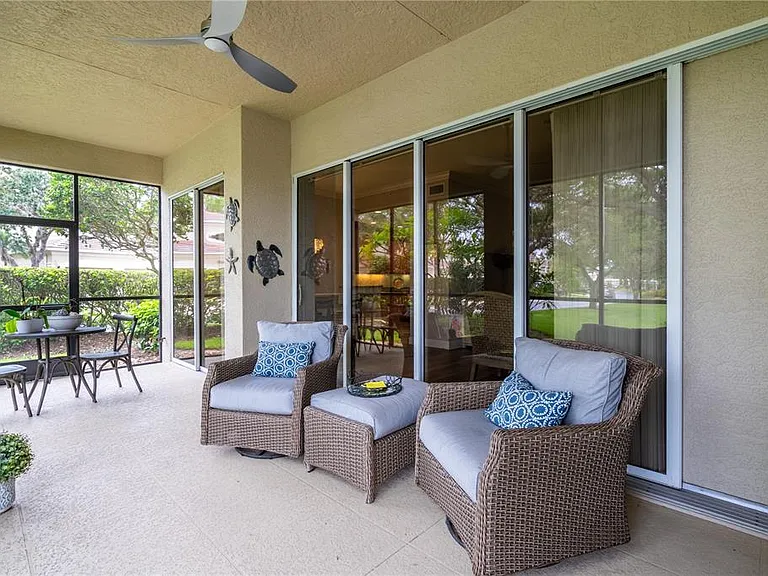 5204 Bouchard Cir #102 — Photo 31
