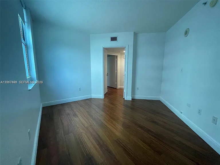 9201 Collins Ave #321 — Photo 13