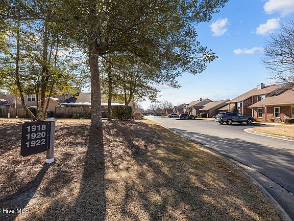 5th image of 1918 Quail Ridge Road #U