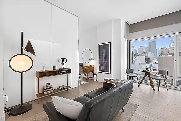 Rented by REAL New York | media 2