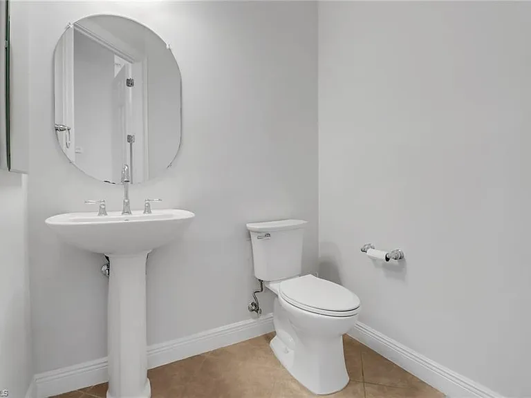 11128 Sierra Palm Ct — Photo 27