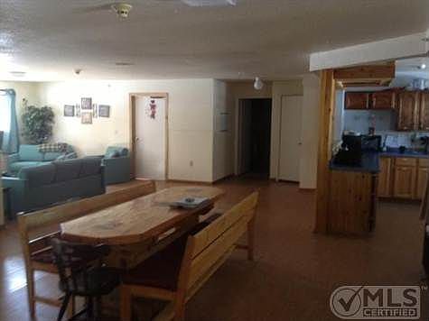 4th image of 1336 Riverview Dr