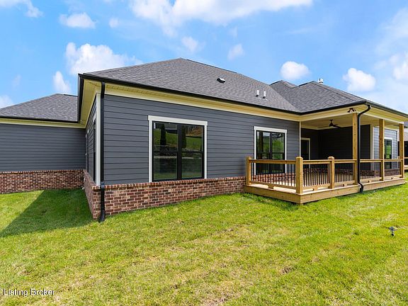 4th image of 6209 Brentwood Dr
