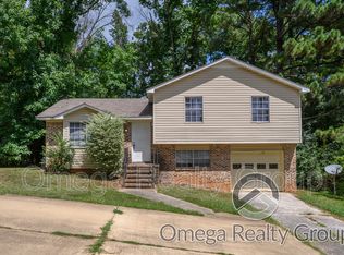 3791 Hilltop Rd SE, Bessemer, AL 35022