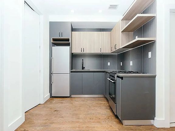 3rd image of 294 Powers St #1-A