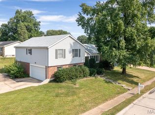 2516 Westminister Dr, Saint Charles, MO