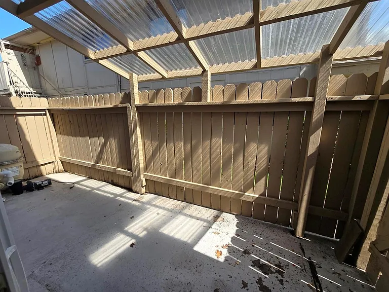 5640 Birchmont Dr #C — Photo 25
