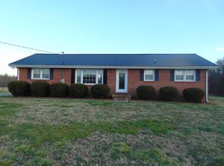 1514 Oak Grove Rd, Decherd, TN 37324