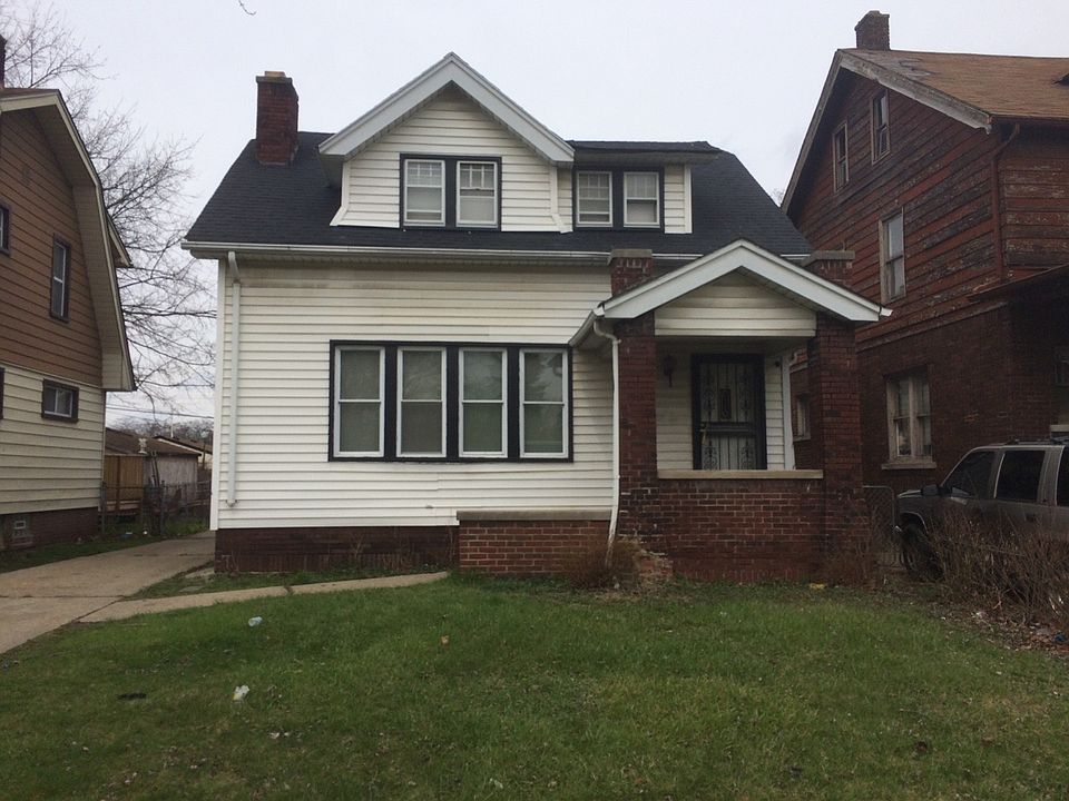2nd image of 11721 Rosemary St