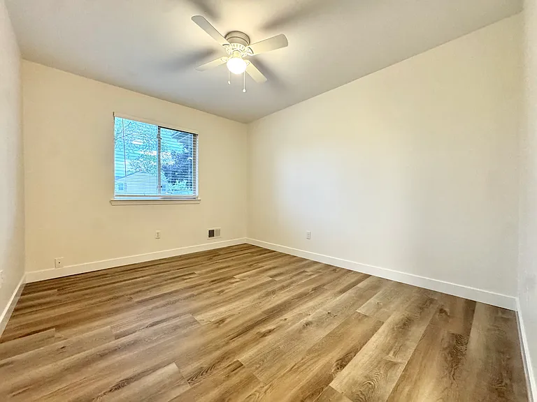 2901 Winton Rd — Photo 10