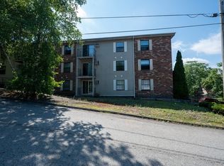 10 Hemans St UNIT 13, Worcester, MA 01605