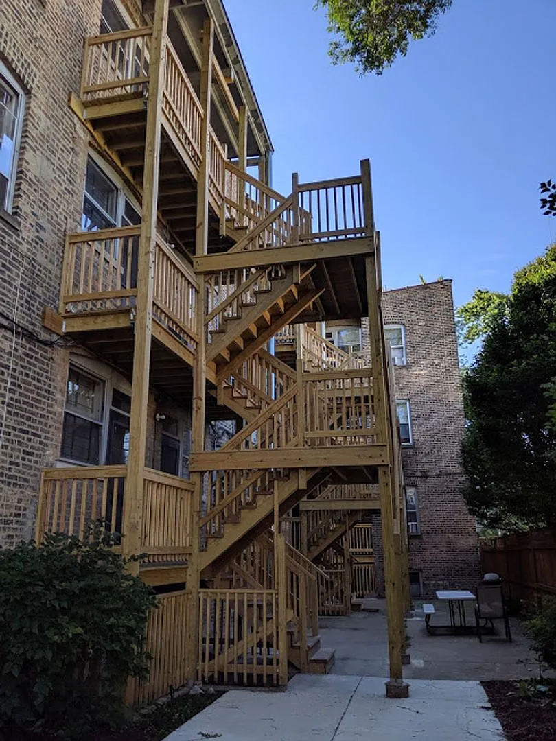 Just Remodeled! Lovely Roscoe Village! (Video Tour) — Photo 1