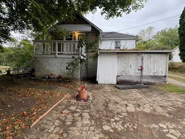 305 Beaver Ave, New Galilee, PA 16141