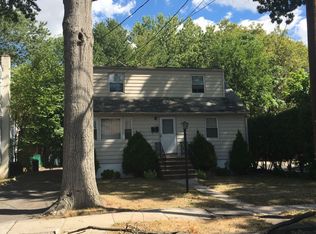734 E Scott Ave, Rahway, NJ