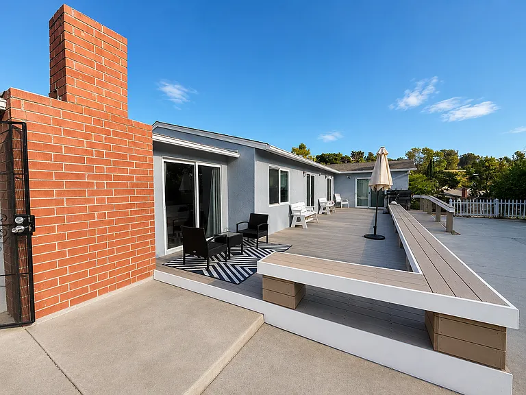 5763 Baja Dr — Photo 17