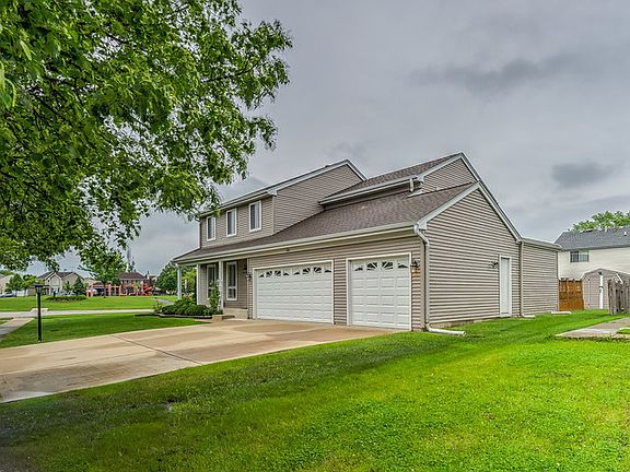 5th image of 101 Southwood Cir