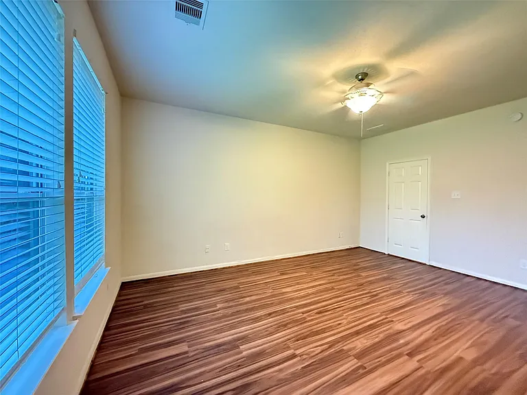 7323 Boerne Creek Dr — Photo 20