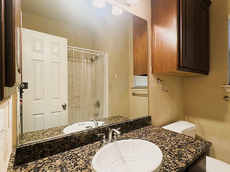107 Forest Dr — Photo 25