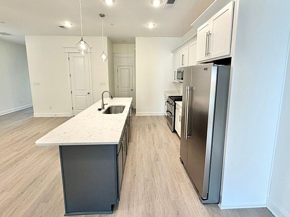 4th image of 10382 May Flowers St