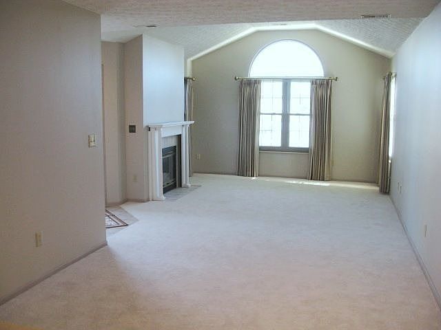 2nd image of 3825 Mill Stream Dr