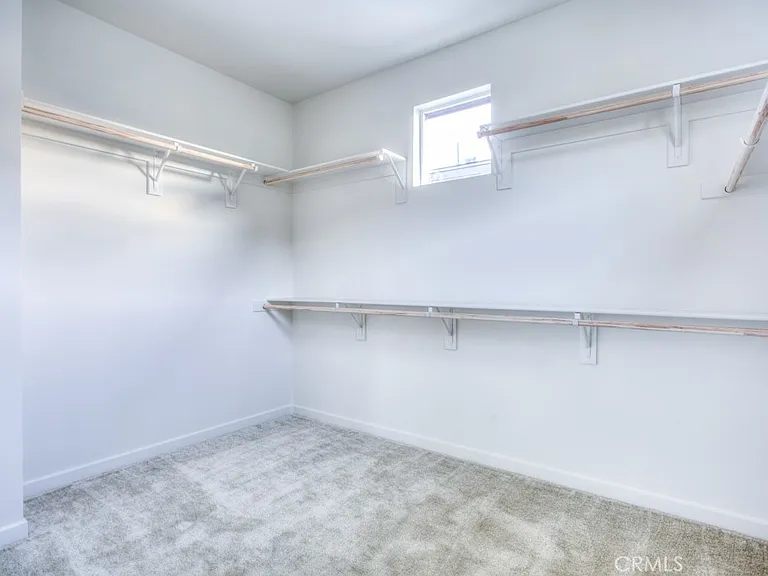 15812 Caterpillar Dr — Photo 37