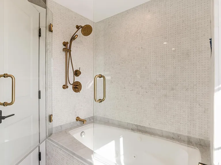 4415 Conchita Way — Photo 9