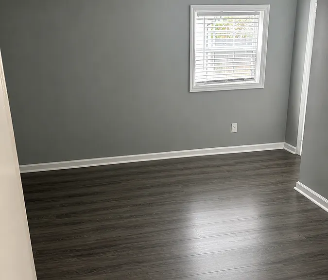 413 Singletary St SE — Photo 6