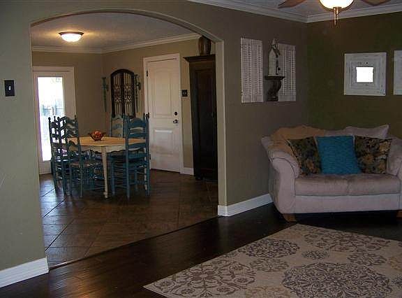 3rd image of 3108 Moor Dr