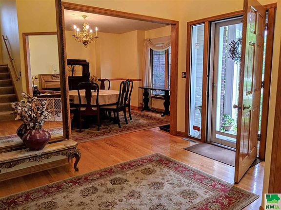 5th image of 5609 Lyons Ct
