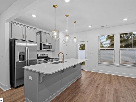 4th image of 508 Harebell Way