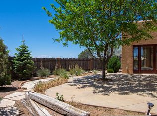 1 Ensenada Dr, Santa Fe, NM 87508