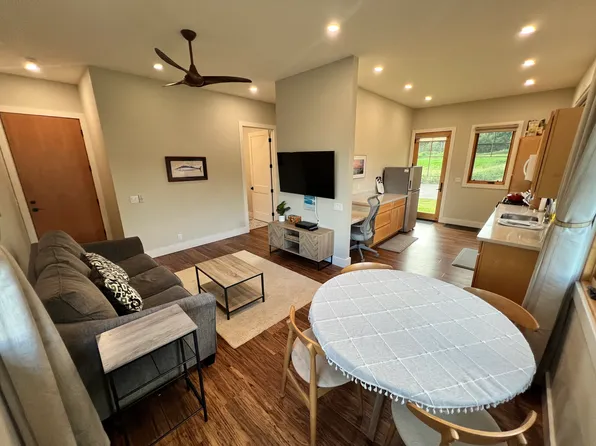 (undisclosed Address), Kamuela, HI 96743