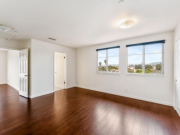 5th image of 802 E Cota St #1A