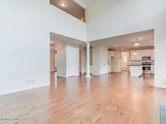 4th image of 1408 Birmingham Ave