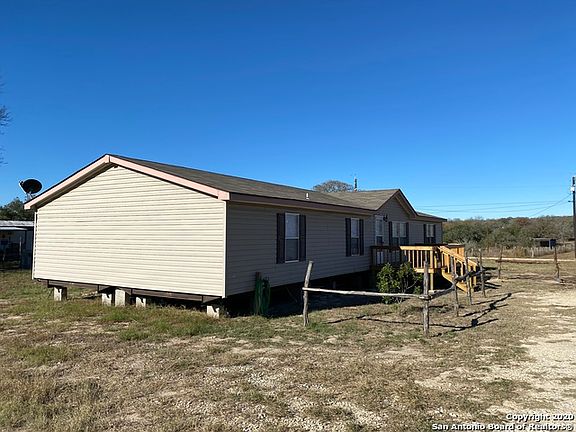 2nd image of 135 Rolling Hills Dr
