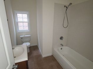 2727 W Cabot St, Philadelphia, PA 19121