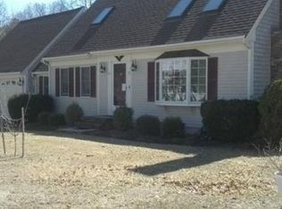 3 Ingleside Dr, East Falmouth, MA 02536