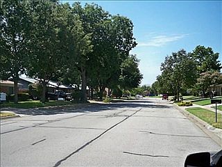 3rd image of 7129 Stonybrooke Dr