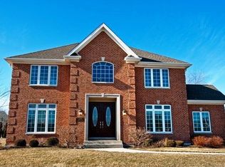 1220 Manzella Ln, Glenview, IL