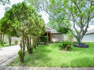 16242 Corsair Rd, Houston, TX 77053