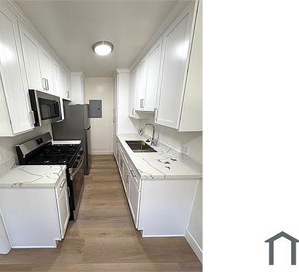 3rd image of 727 W 81st St APT 3