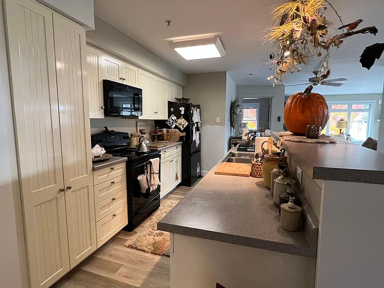 5 Shapleigh Rd #205 — Photo 12