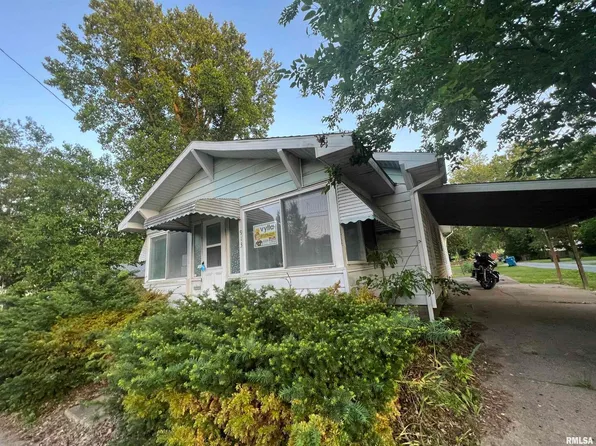 913 Illinois Ave, Murphysboro, IL 62966