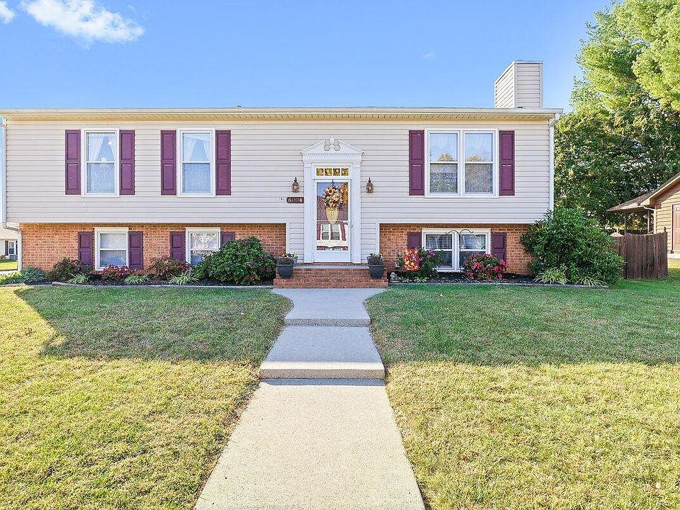 1st image of 6004 Old Manor Ct