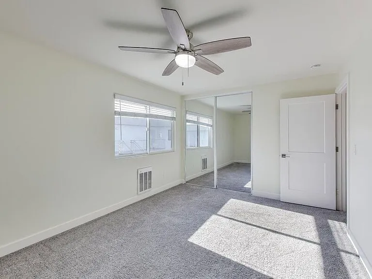 1654 Hollenbeck Avenue — Photo 9