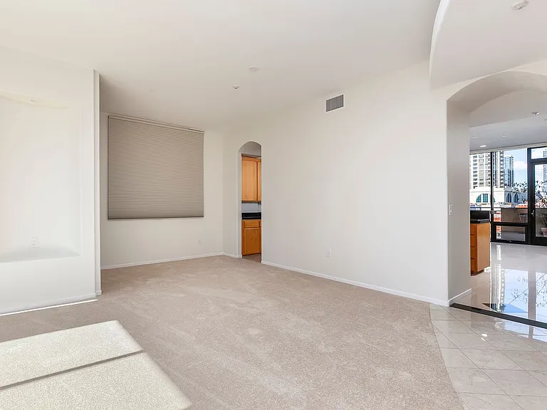 611 G St #321 — Photo 41