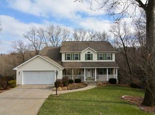 144 Pinebrook Dr, Beaver Falls, PA