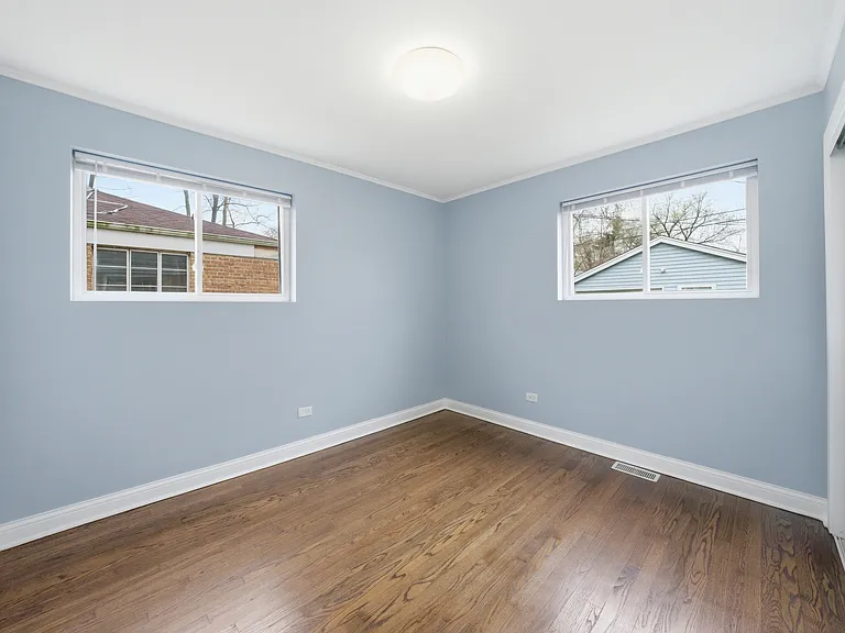 14424 University Ave — Photo 14