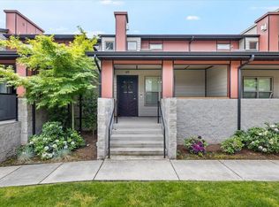 65 S Mountain Ave, Ashland, OR 97520
